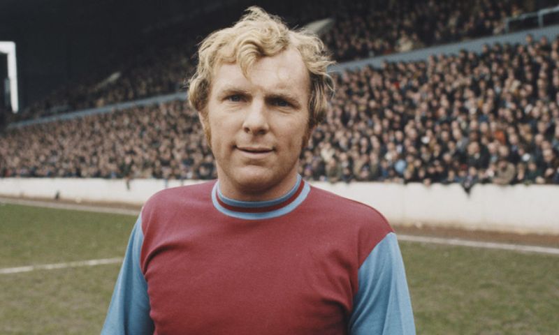 Tiểu sử Bobby Moore